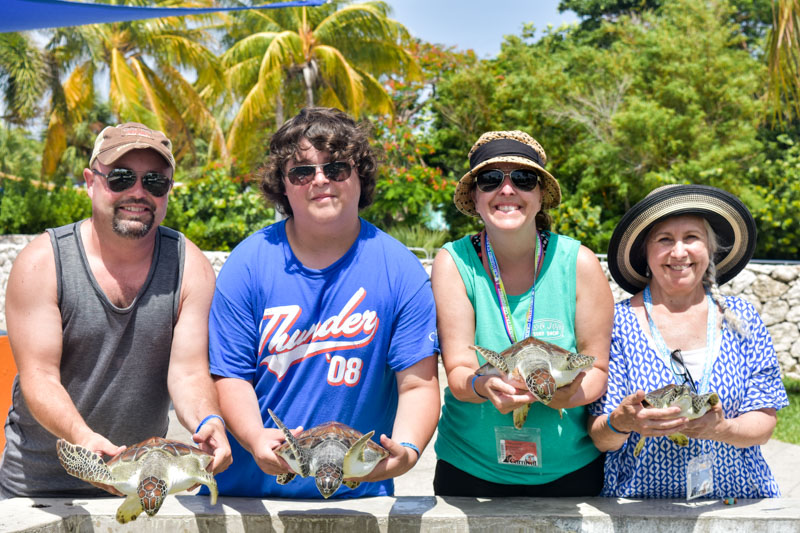 Group Photo turtles (1 of 1)