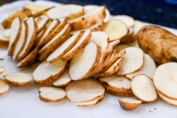 SLICED POTATOES