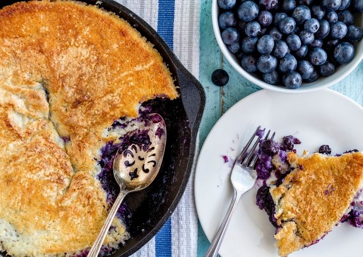 cast iron skillet blueberry cobbler with blueberries