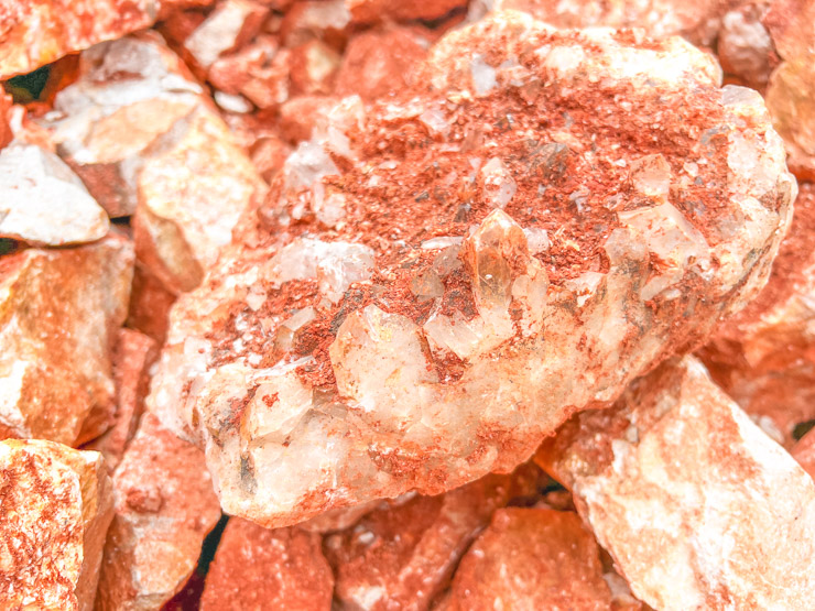 Avant Crystal Mining Crystal Digging in Arkansas