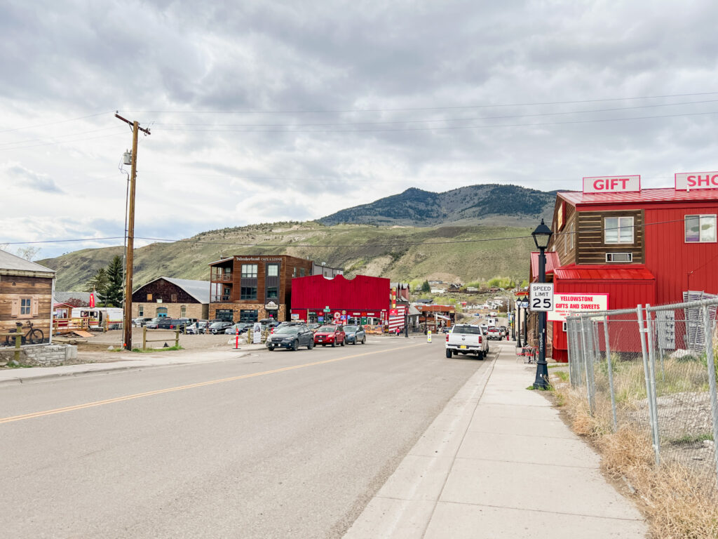 Picture looking down a main street of Gardiner Montana on trip Gardiner Montana to Yellowstone National Park.