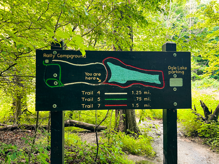 Trail Sign Ogle Lake Nashville Indiana