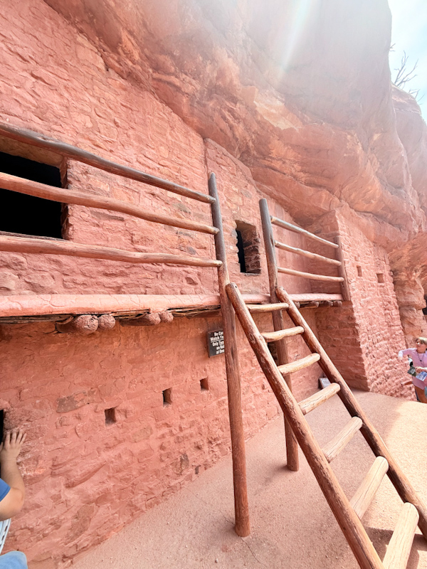Manitou Cliff Dwellings