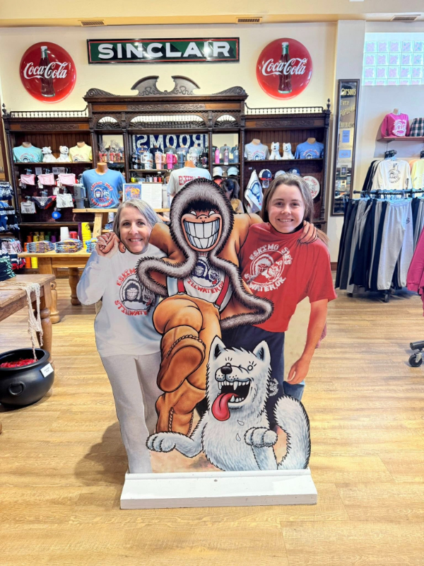 Eskimo Joe's Photo Op