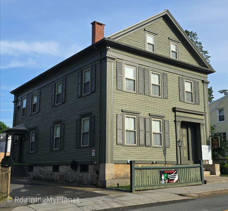 Photo Credit: lizzie-borden.com haunted road trips