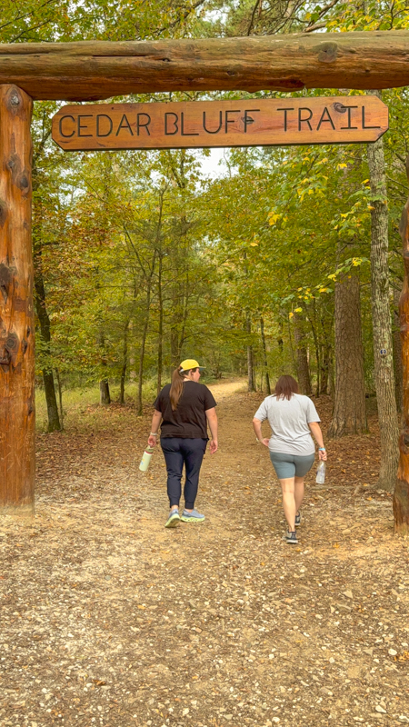 Beavers Bend hiking cedar bluff trail