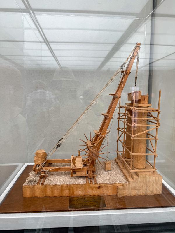  Wooden scale model of an ancient Greek crane