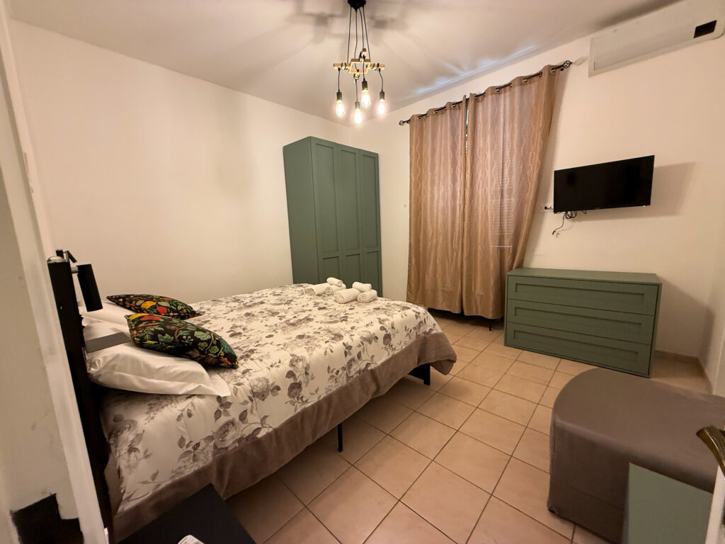 Civitavecchia AirBnB staying to go to the Civitavecchia Cruise Port