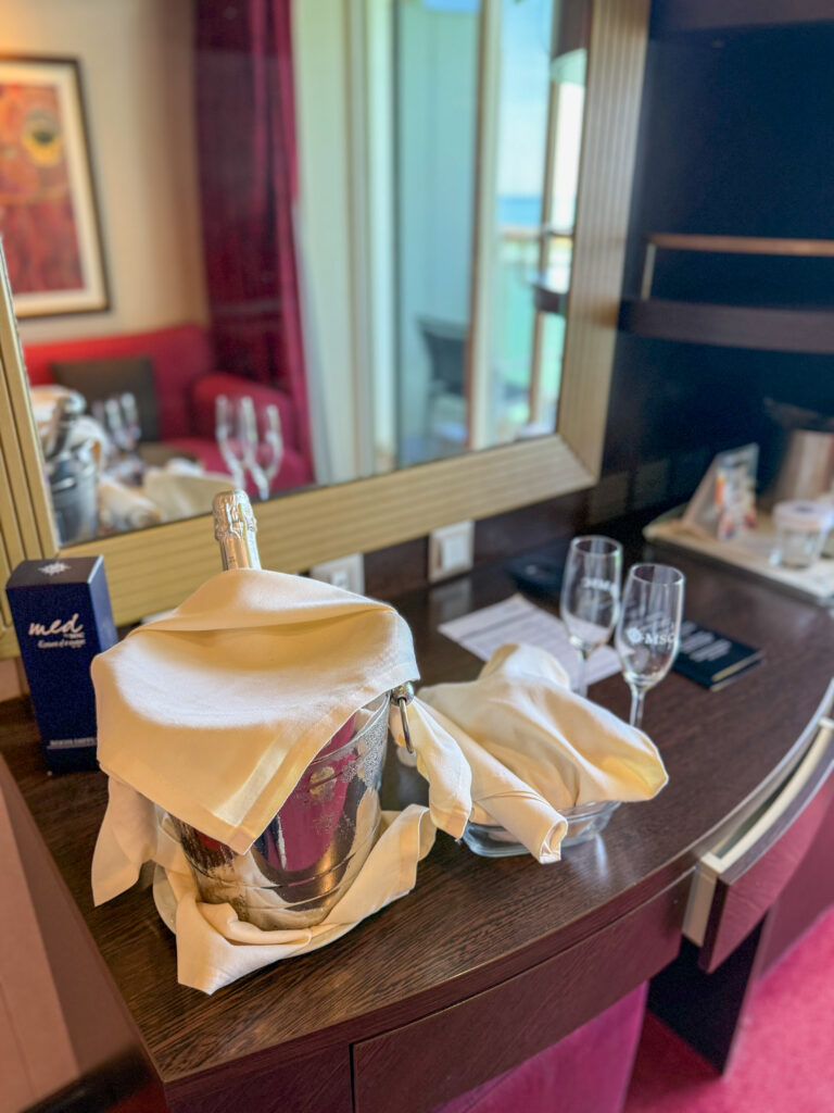 stateroom