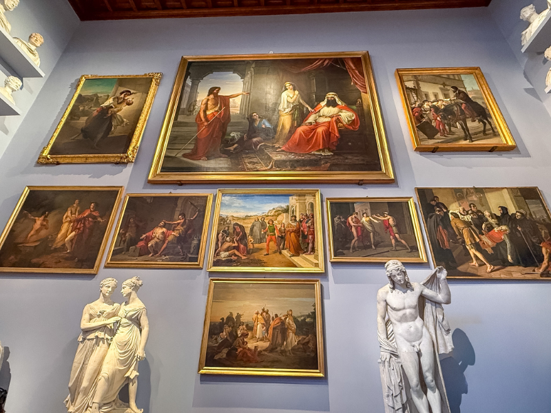 plaster casts, models, and studies created by the 19th-century sculptor Lorenzo Bartolini and his student Luigi Pampaloni. During our 2 Days in Florence