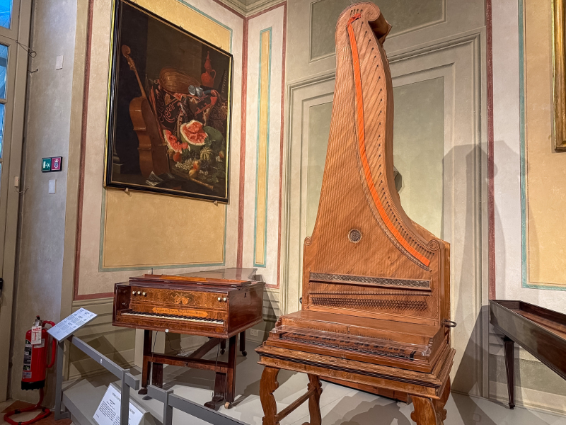 oldest surviving upright piano, built in 1739 by Domenico del Mela Galleria dell'Accademia During Our 2 Days in Florence