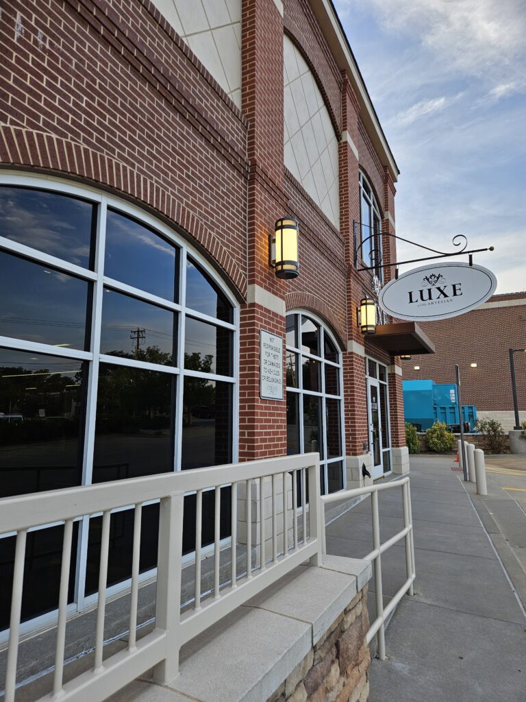 Luxe shop at Artesian Hotel
