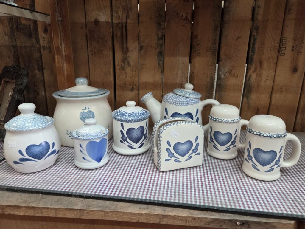 Vintage 80s Blue Heart Ceramic set at the Gettin' Place during our Getaway & Retreat in Sulphur